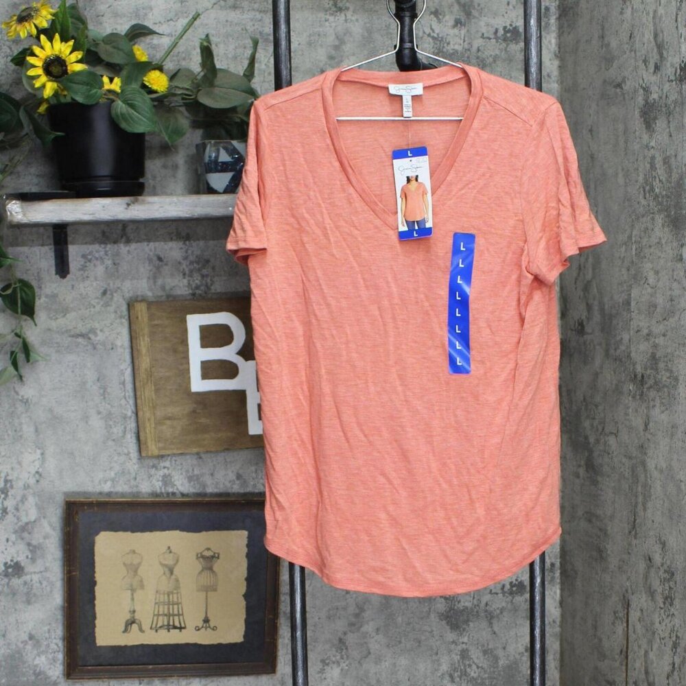 Jessica Simpson Coral V-Neck Short Sleeve Top